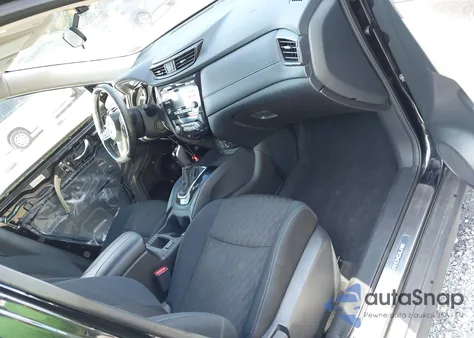 2017 Nissan Rogue Sv z USA, uszkodzony, nr VIN 5N1AT2MV2HC897048